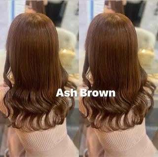 セミロング 🦋ami/浦和 ブリーチカラー🦋のヘアスタイル