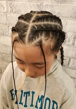 キッズ ESTELA所属・ESTELA... OHARA のヘアスタイル