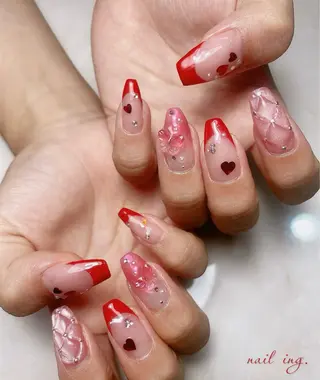 ネイル ｉｎｇ .のネイルデザイン