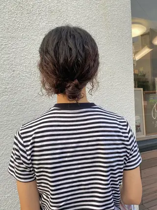 ミディアム 小日向 沙織のヘアスタイル