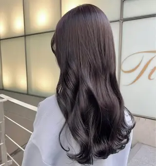 ミディアム カラー パーマ ローネス銀座店所属・森山 陽菜のヘアスタイル