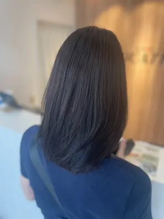 ミディアム 葭葉 久美子のヘアスタイル