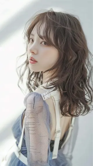 セミロング NANAMI/海外風 レイヤー/ボブのヘアスタイル