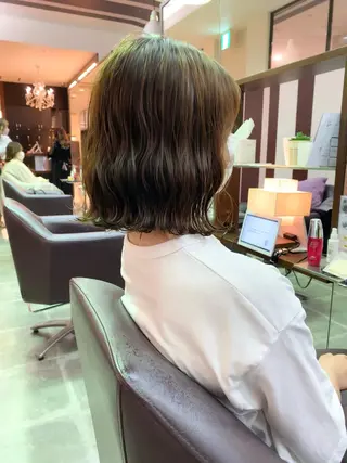ショート パーマ 関西初の波巻きパーマ コテ巻き風パーマのヘアスタイル