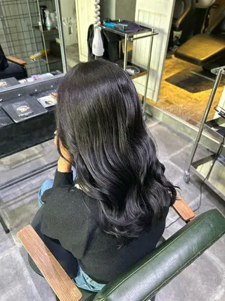 カラー 真愛 /UMMのヘアスタイル