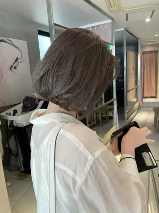 ショート カラー SALOWIN表参道　arist店所属・柔らか透け感カラー 🌿ムロヤリョウスケのヘアスタイル