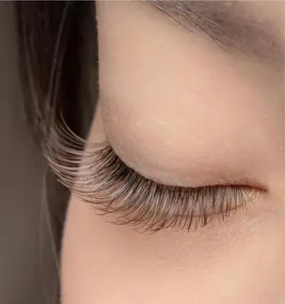 マツエク・マツパ Naturally ナチュラリーのマツエク・マツパデザイン