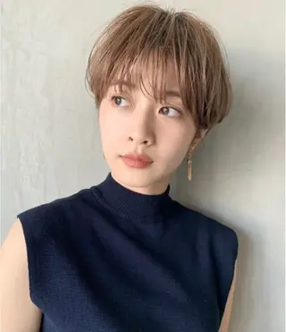 ショート 岡部 ひな/銀座のヘアスタイル