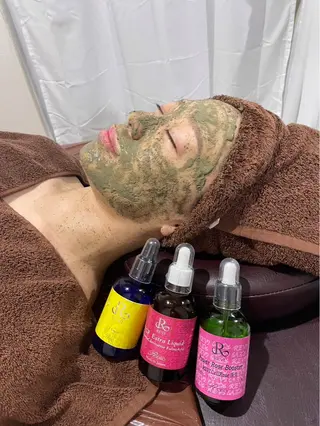 NiU.BEAUTY🥥池袋店所属・ハーブピーリング専門 NiU.BEAUTYのエステ・リラクイメージ