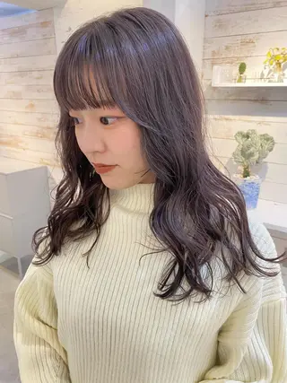 ロング ブリーチなしカラー ダブルカラーエクステのヘアスタイル