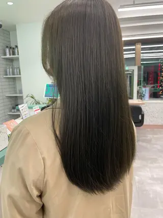 ロング カラー 💚透明感カラー💚 ♻️本間♻️のヘアスタイル