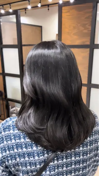 セミロング 朝5分でキマる艶髪 /ヤマダのヘアスタイル