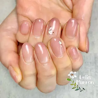 ネイル Lelis Marron所属・岸 侑李のネイルデザイン