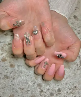 ネイル Liennail 持込デザインやり放題のネイルデザイン