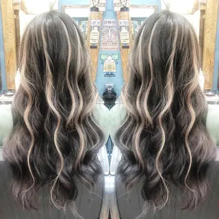 セミロング rollen所属・美魔女 美容師NAOのヘアスタイル