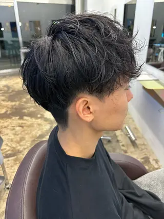 ミディアム UNSER prod by THE DAY所属・人見 風斗のヘアスタイル