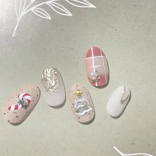 ネイル Trinity staffのネイルデザイン