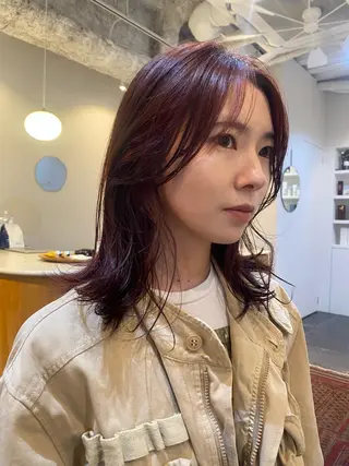 ミディアム カラー 永田 愛莉のヘアスタイル