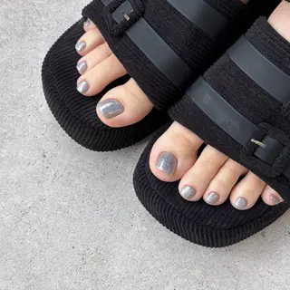ネイル Nail salon RAVE所属・Kinjo Shionのネイルデザイン