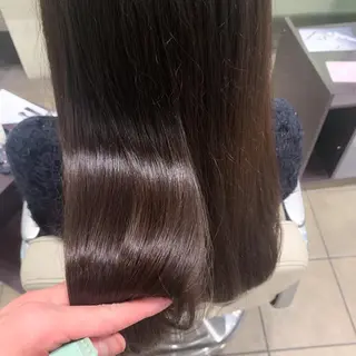 ロング カラー Uni.所属・地毛風ストレート/ 髪質改善/榎本流行のヘアスタイル