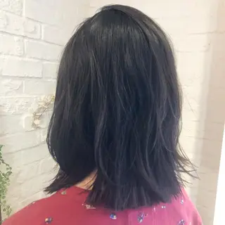 ミディアム 吉川 愛美李のヘアスタイル