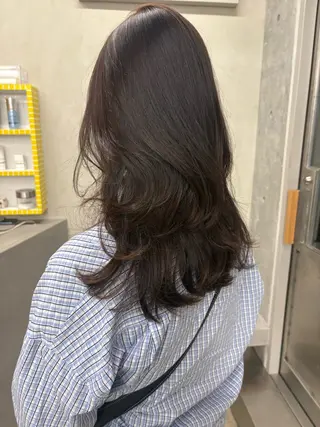 セミロング カラー レイヤー/柔色 /saKiのヘアスタイル