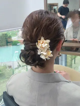 セミロング ヘアアレンジ ヘアアレンジ/透明感 カラー/AKARIのヘアスタイル