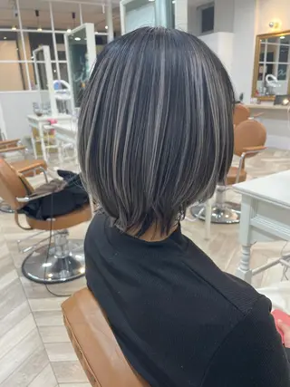 ミディアム eL HAIR SALON なんば店所属・ブリーチカラー特化 /焼田貴明のヘアスタイル