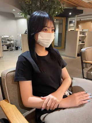 セミロング hyphen《ハイフン》所属・市村 香多のヘアスタイル