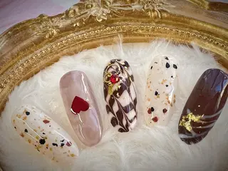 ネイル ビューティーサロン ヘゼリヒのネイルデザイン