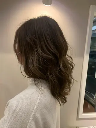 セミロング カラー パーマ ヘアアレンジ 髪質改善 🧶小林賢人のヘアスタイル