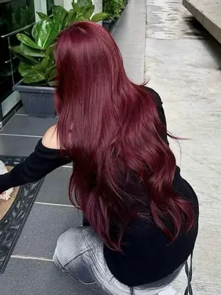 ロング カラー トレンド暖色ヘア🍒 miu🍒のヘアスタイル