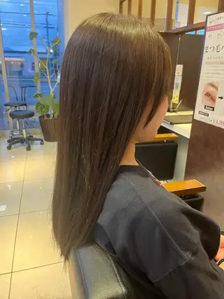 ロング カラー ピンクカラー🩷 スパニスト 外岡実希のヘアスタイル