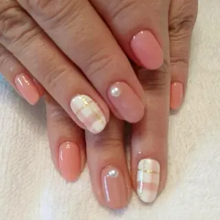 ネイル Fleur 【フルール】のネイルデザイン