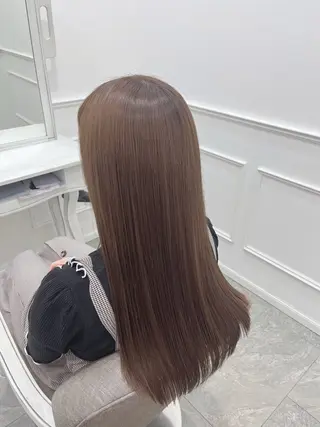 ロング カラー 新井 凪のヘアスタイル