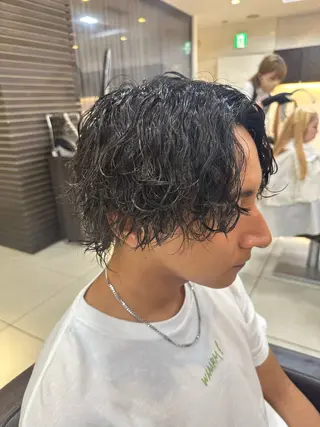 セミロング パーマ メンズ 海外風パーマ 健人のヘアスタイル