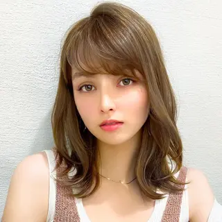 ミディアム カラー パーマ モテ髪×トレンド💕 小顔レイヤー 金井のヘアスタイル