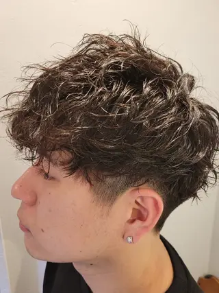 パーマ メンズ 大前 真のヘアスタイル