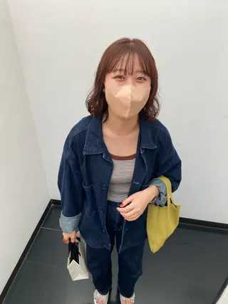 ミディアム カラー パーマ ヘアアレンジ SALOWIN原宿iori店所属・レイヤー🌟艶カラー 🕊まやのヘアスタイル