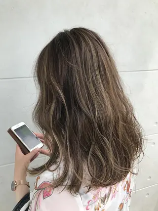 セミロング カラー sara 荒井店のヘアスタイル