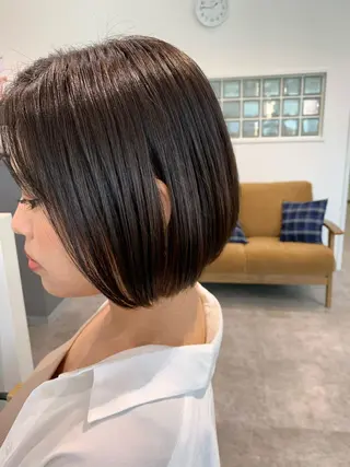 ショート ヨシミ カズヤのヘアスタイル