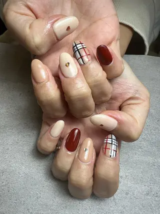 ネイル nailroom Anmie.のネイルデザイン