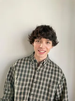 ミディアム パーマ カラー CEINE+ officialのヘアスタイル