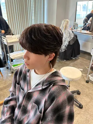 ショート パーマ メンズ become men's hair 名駅店所属・名駅/フェザーパーマ 韓国ヘア/森岡のヘアスタイル