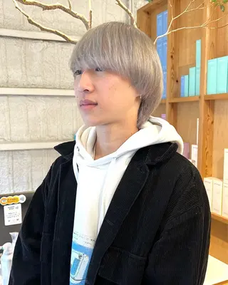 ショート 🩵albis/めい 大宮/ブリーチ🦋のヘアスタイル