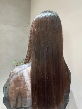 ロング 石本 眞優のヘアスタイル