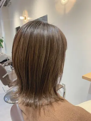 ミディアム MIA 菅原のヘアスタイル