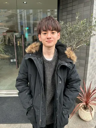 ショート カラー メンズ (h)wim ウィムのヘアスタイル