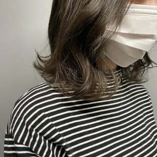 セミロング カラー きよはらちさき🍑 柔らかカラー🌱🫧のヘアスタイル