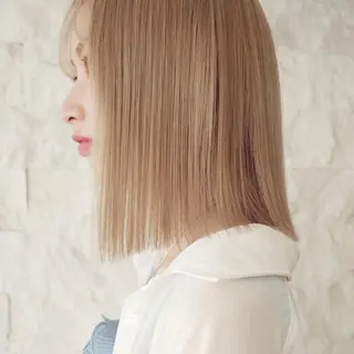 ショート カラー suvvy hairsalonのヘアスタイル